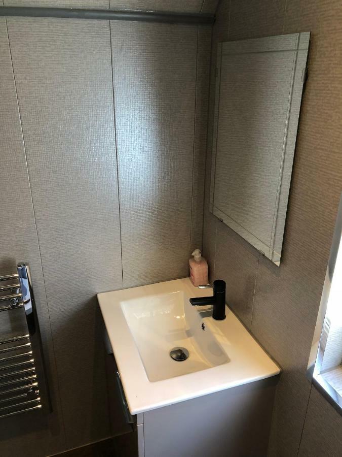 Glasgow Airport Holiday Home 페이즐리 외부 사진