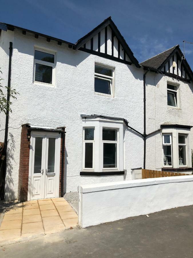 Glasgow Airport Holiday Home 페이즐리 외부 사진